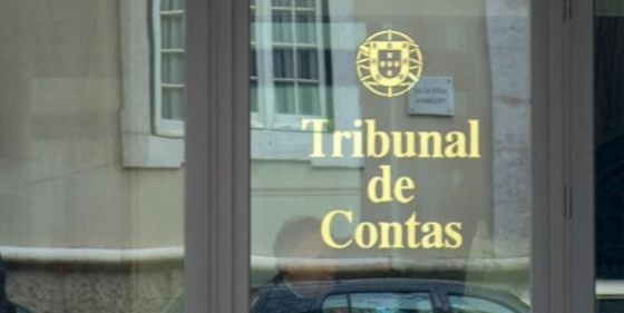 Orçamento do SNS pagou dívida bancária e diminuiu recursos para cuidados de saúde