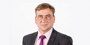 Enfermagem: ensino e prática clínica estão "divorciados"