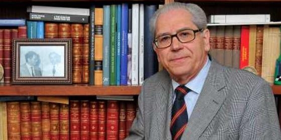 Direita liderada por “neoliberal assanhado” no poder está contra SNS
