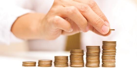 Empresas ganham milhares pela contratação de enfermeiros mas só pagam a 3 €/hora