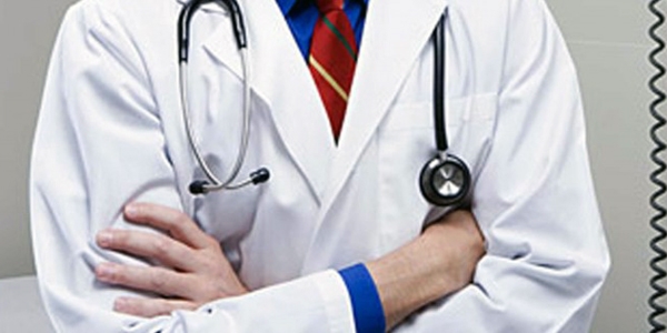 Autorizadas contratações de 22 médicos e 108 enfermeiros para SNS